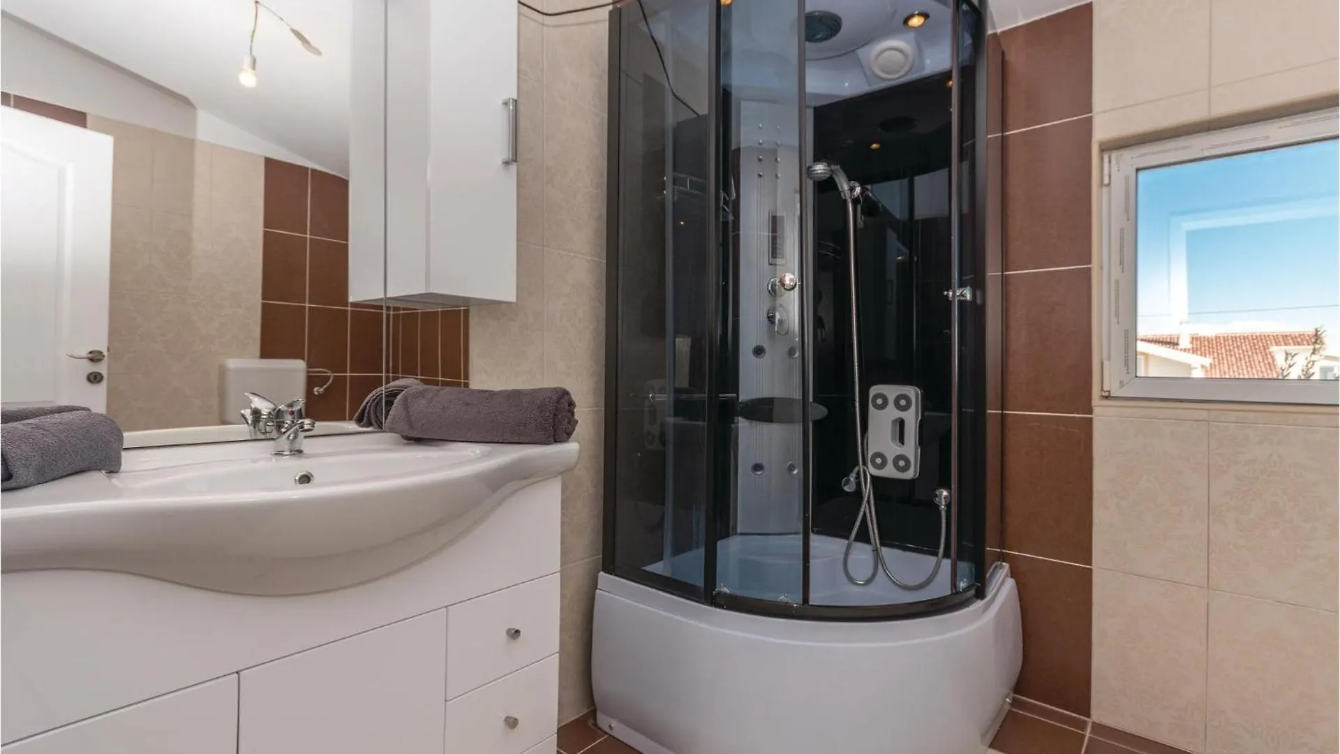 1 Bedroom Stunning Apartment In Biograd Biograd Na Moru